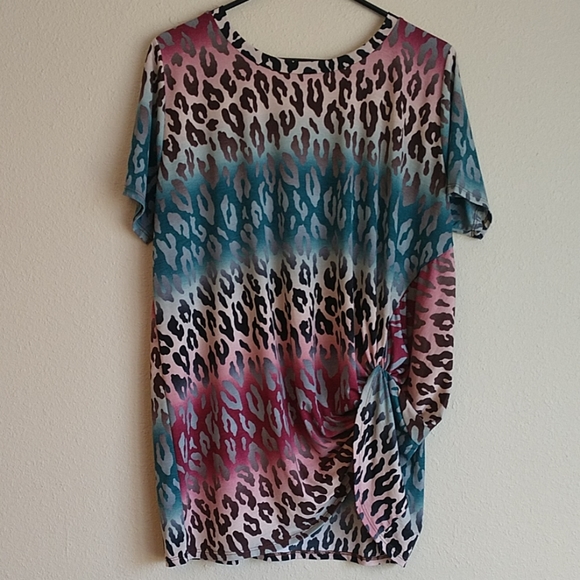 Multi Colored Leopard Print Top - Picture 1 of 4
